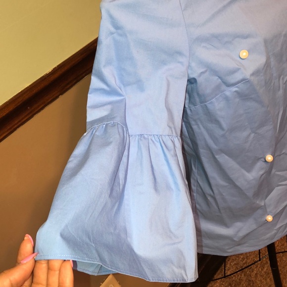 Top - Picture 2 of 4